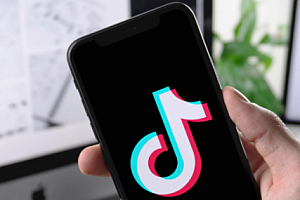 抖音点踩了别人的评论能看到吗?抖音点踩了别人的评论有什么影响?